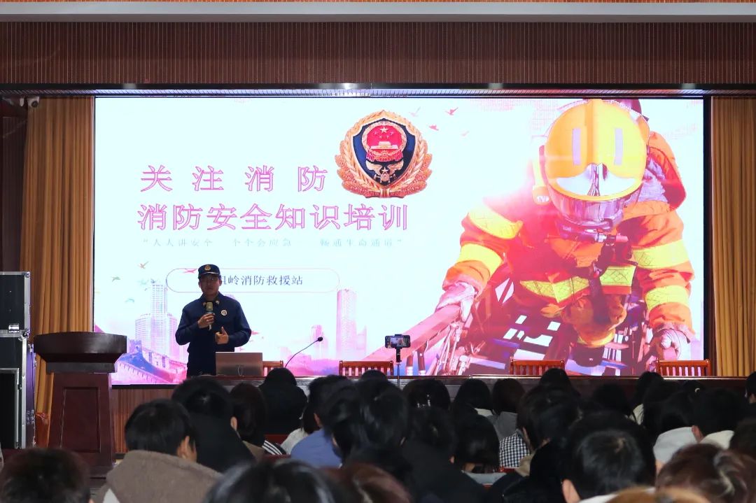 武汉东新电子技工学校 武汉东新电子技工学校